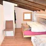 Helvetia 3005 Ra 3-zw 3 Stock Daire